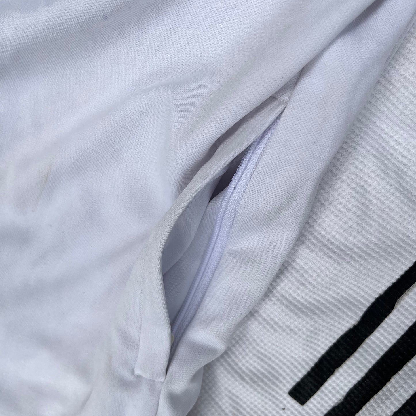 Adidas Man United coach jacket (S)