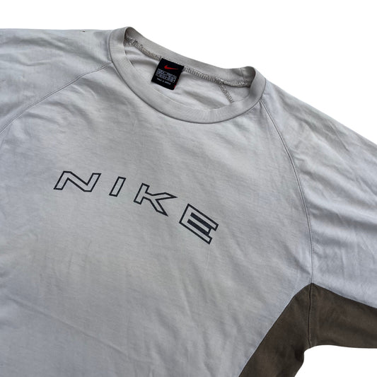 Nike Spellout Tshirt (M)